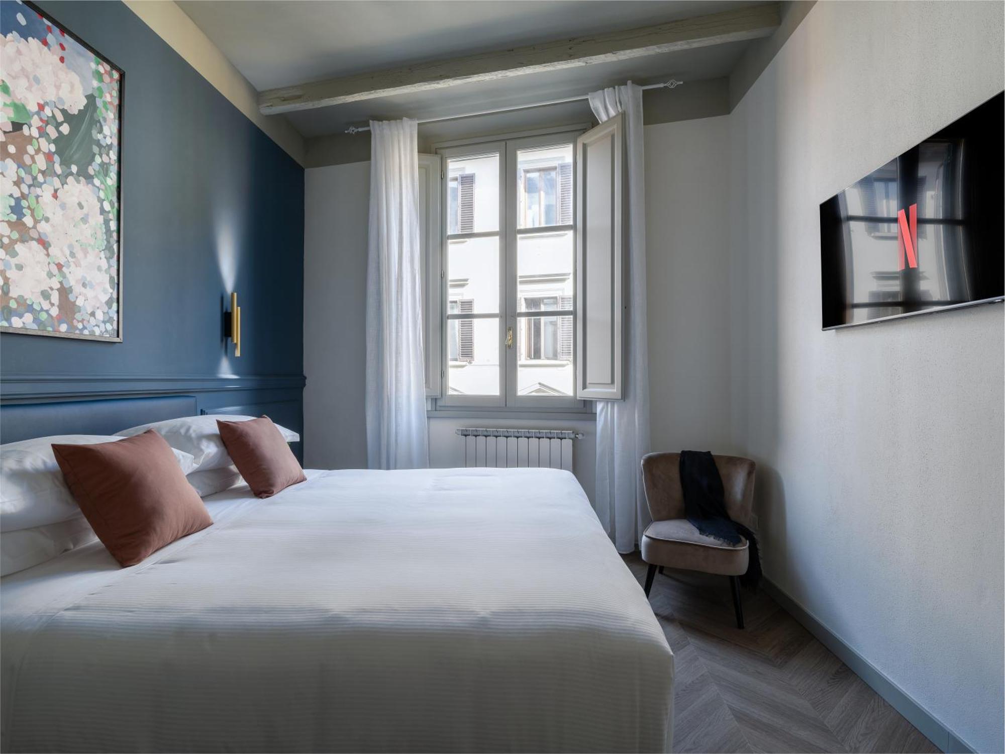 Flora Deluxe Apartment *